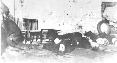 Strage di S. Valentino. Mandante: Al Capone. Esecutore: Tony Acardo e altri