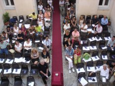 Una veduta d'assieme del Cortile del Seminario Vescovile di Tropea durante la manifestazione 