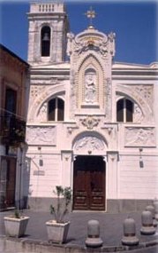Pizzo: La Chiesa di S. Giorgio Martire