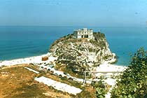 Tropea. Santa Maria dell'Isola